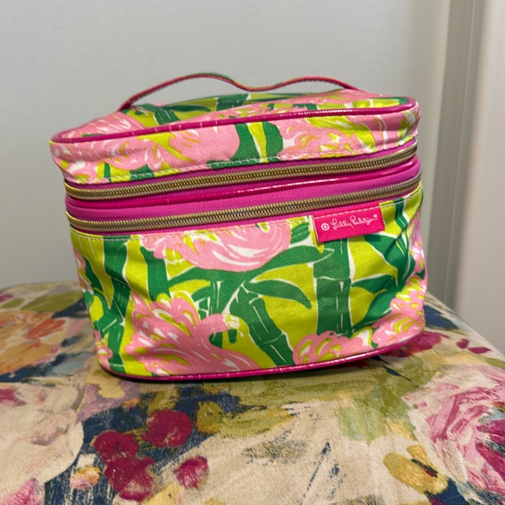 Lilly Pulitzer for Target makeup train case 🦩🌴